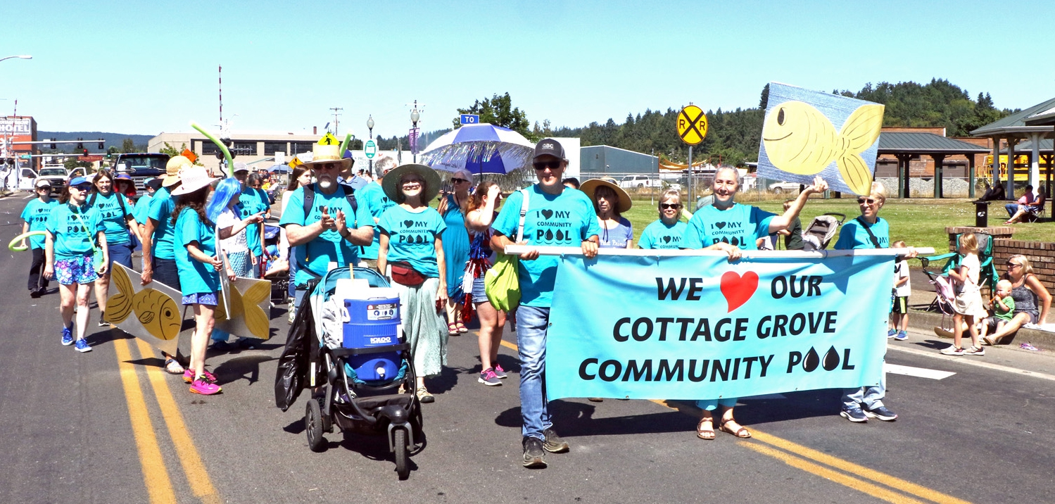 Friends of WDAC in Bohemia Days parade